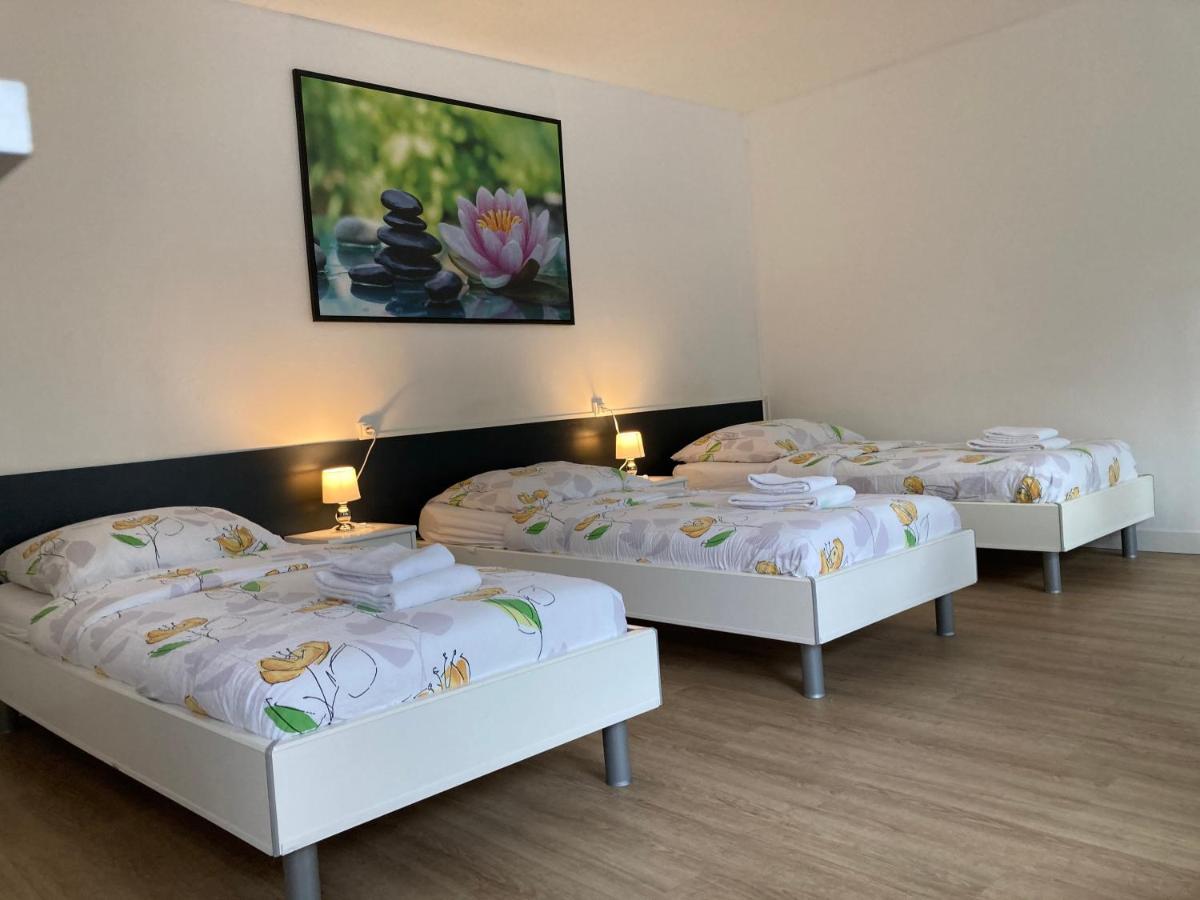 Studios Lora Rm 860 Saint-Louis  Exterior foto