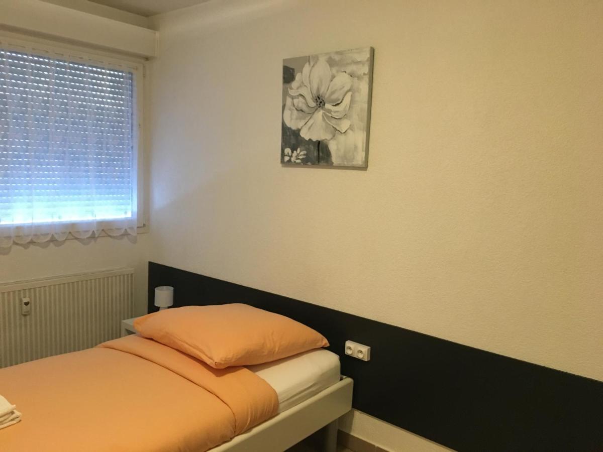 Studios Lora Rm 860 Saint-Louis  Exterior foto